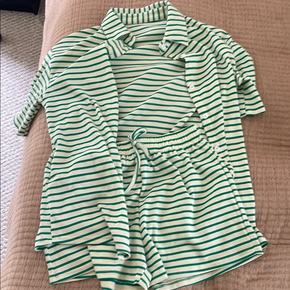 Striped Green and White Lounge Set